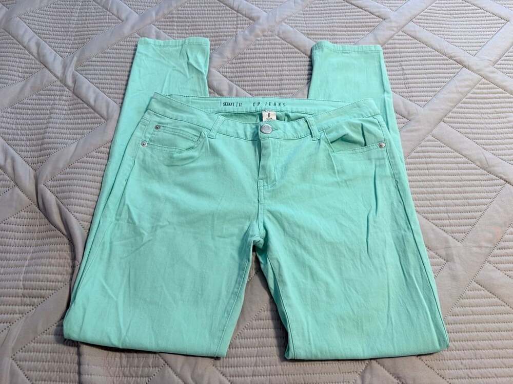 Lucite Green Jeans Women's Skinny Jeans Size 11